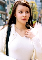 さゆりさん 23歳 ハーフ美人妻の色白G乳が騎乗位で揺れる - E★人妻DX - 299EWDX-323