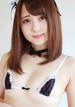 レイラ (20歳) - トランプ-X- - 305TRUWA-003 - 素人AV女優判定AI