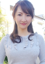 ゆり - オフパコ - 323OFPC-0001 - 素人AV女優判定AI
