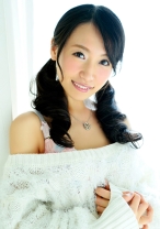Iカップ巨乳娘が久しぶりに再会した地元の友達と3P - 投稿マーケット素人イッてQ - 324SRTD-0093 - 素人AV女優判定AI