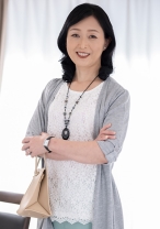 旦那とすれ違いの生活でセックスレス まだまだ躰が疼く五十路妻の期待に応えてガツガツピストンでどっぷり中出しセックス！ - きらきらワイフ - 359TYVM-174