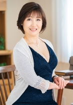 興奮してどんどん濡れて来ちゃう…下着にくっきりエロ汁跡が！五十路妻の欲望を満たす濃密ナマ中出し性交！！ - きらきらワイフ - 359TYVM-188