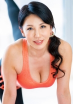 旦那と週1、セフレと週2…それでも足りない性欲旺盛五十路妻と仕事着セックスで大量中出し！ - きらきらワイフ - 359TYVM-203
