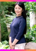 二人の孫がかわいいが性欲が抑えられない駄目なおばあちゃん 元気な肉棒にニヤけ「たくさん出して」と中出し懇願 - きらきらワイフ - 359TYVM-249