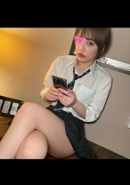 制服ガチ美少女！！生イキ態度も生チ○コで激ピス中出し成敗！！勝手に中出し2回戦で大量精子が生イキま○こから流出！！普段はオナニー三昧の特濃ザーメン轟沈 - インディ - 534IND-002