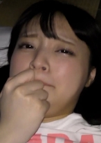 布団に潜ってこっそり嵌め撮りSEX！あどけなさが残る美女との声を潜めてのプライベート映像 - 即ヌキ - 741M941-G02