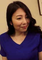 親友の息子との危険な情事！勢いで若い男にもたれかかり…若い年下男性との密着セックスの虜となる熟女！ - 即ヌキ - 741P026-G01