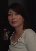 娘の旦那に迫られて…「お義母さんとしたかったんだ！」娘への罪悪感から抗うもカラダは正直に濡れてしまう熟女が官能の世界にイキ果てる！ - 即ヌキ - 741P072-G05