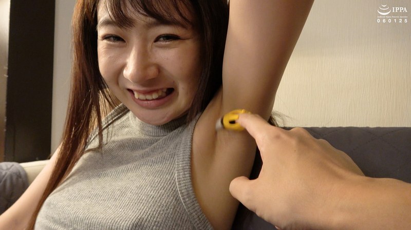 撮影はじめての美女に乳首くすぐりをしてみました！ Nana - アドア - h_1416ad01233