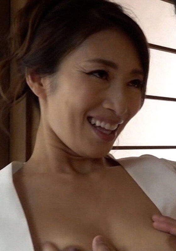 スレンダー巨乳の極上ソープ嬢に勃起と射精がとまりません！！マットに布団に合計5発もしちゃいました！！ - 即ヌキ - h_1724m582g00005