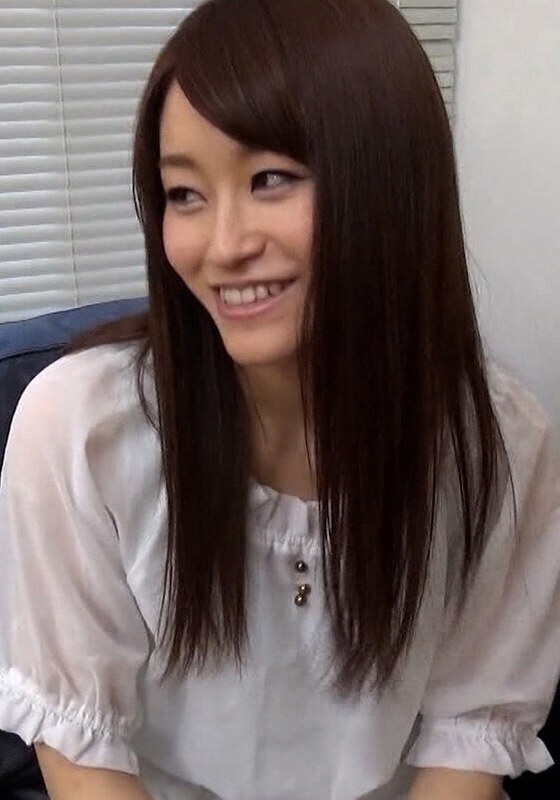 番組のインタビューで連れ込んだ若妻さん！押しに弱いゆるふわキャラの巨乳若妻さんは実はどスケベ奥さん！ （M594G-12） - 即ヌキ - h_1724m594g00012 - 素人AV女優判定AI