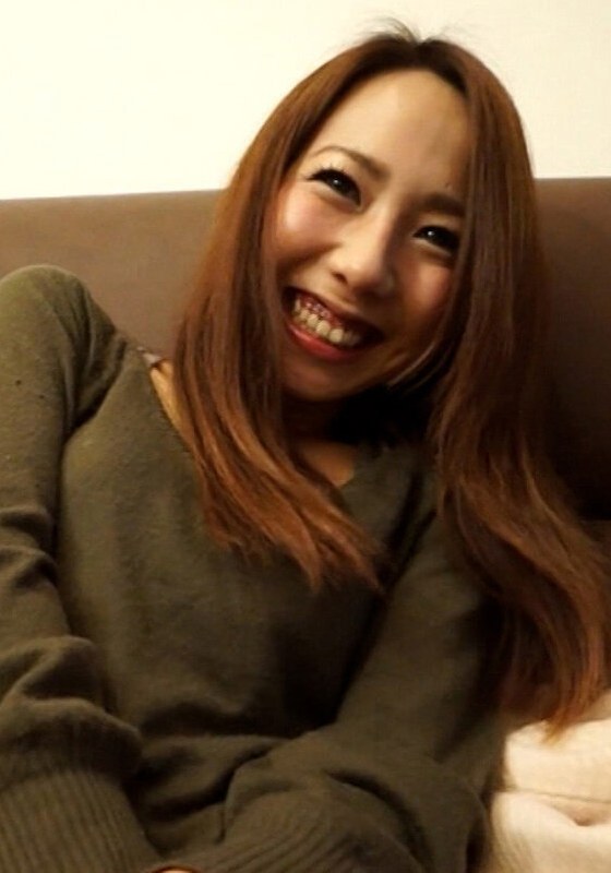 旦那が忙しくてご無沙汰の美人奥さんの愛里さんを食事会の後、神戸の夜景の見えるホテルに連れ込んで… - 即ヌキ - h_1724m604g00010