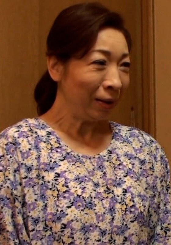 千葉の木更津の乾物屋をひとりで営む熟女さん、10数年前に旦那を亡くしこのままオンナとして終わってしまうのは…幾つになっても女は本能的に男を欲しがる！ - 即ヌキ - h_1724m607g00006