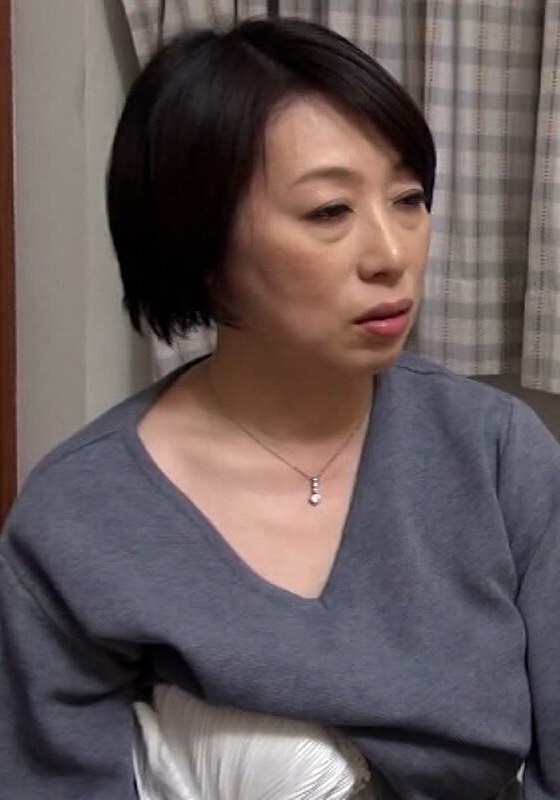 性欲にスイッチの入った母は息子にSEXをせがむ！？久しぶりのSEXの相手は息子でもお構いなし！欲求不満の五十路母！ - 即ヌキ - h_1724m645g00007