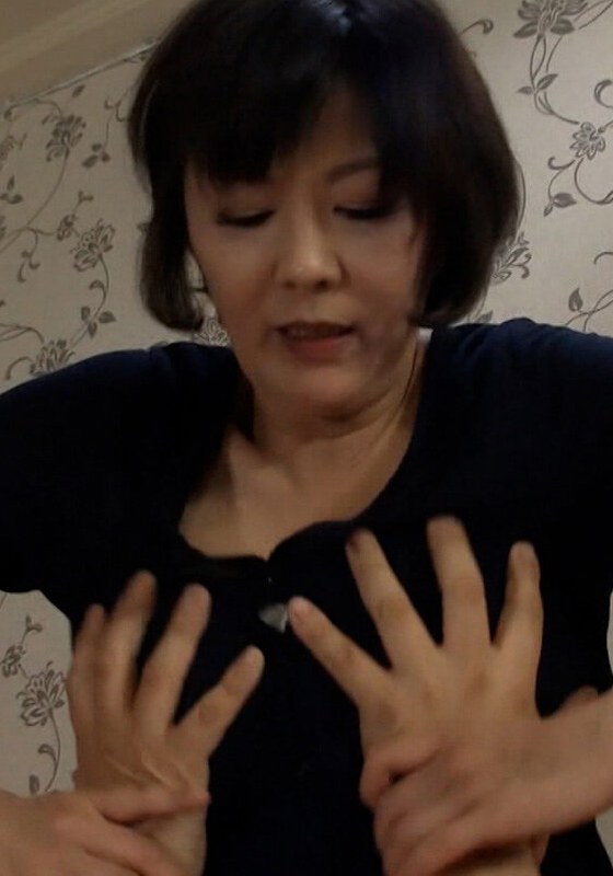 五十路痴熟女がオヤジを拘束してやりたい放題変態痴女交尾！ - 即ヌキ - h_1724m665g00001