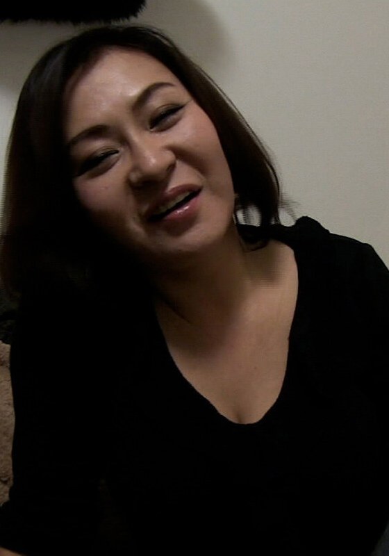 素人熟女が男優宅でハメ撮りSEX！AVとして発売了承の生撮り淫乱SEX！ - 即ヌキ - h_1724m706g00003