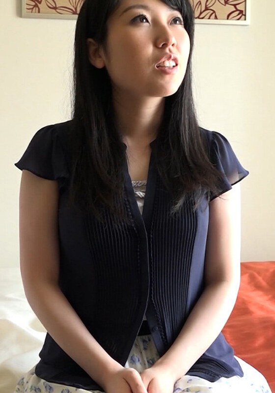 下着写真のモデルテイでホテルに連れ込まれたFカップ乳奥様！なし崩し的なチクビ責めに下着にシミを作り感じやすいです！ - 即ヌキ - h_1724m717g00011