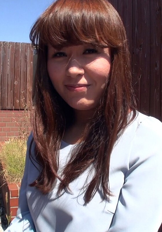 非日常の刺激を味わいたくてAVに応募してきた、地味め熟女のエロス覚醒中出しSEX - 即ヌキ - h_1724m722g00002