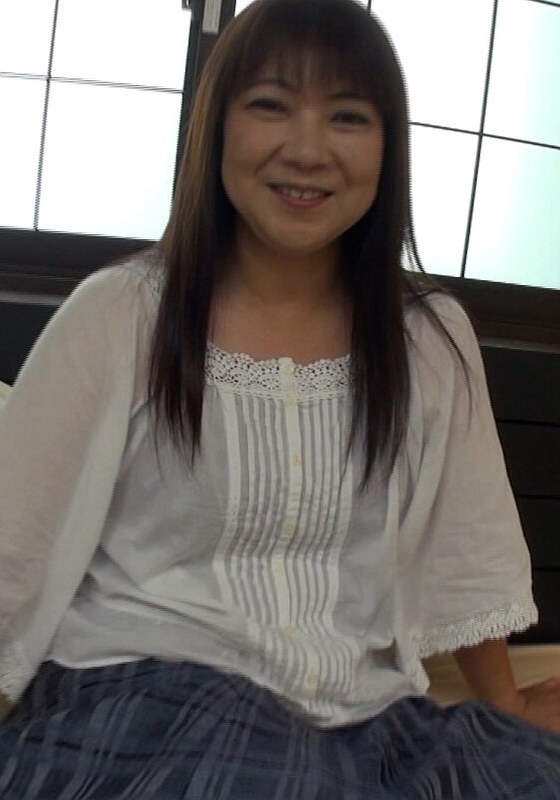 スーパーのレジのパートをしてる普通の奥様が…仲良し夫婦がご主人の同意でAV出演！ - 即ヌキ - h_1724m722g00011