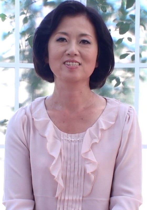 バツイチ52歳熟女が決意のAV出演！清潔感溢れる熟女が淫乱熟女に変貌してイキまくりの中出しSEX！ - 即ヌキ - h_1724m727g00005