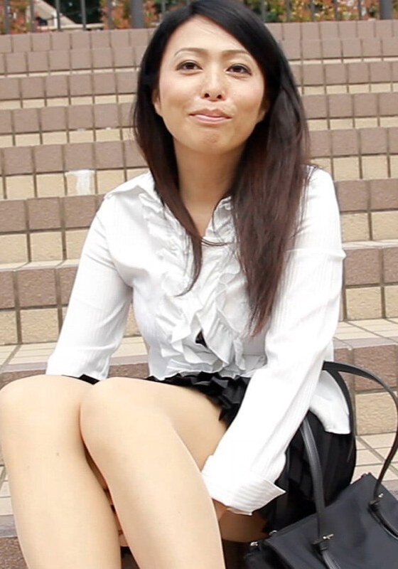 ビッチ丸出し美熟女の快楽トリップ中出しSEX！～プライベートのSEXだと奉仕しなくちゃいけないからAV出演で気持ちいいこといっぱいされたいな～ - 即ヌキ - h_1724m752g00007