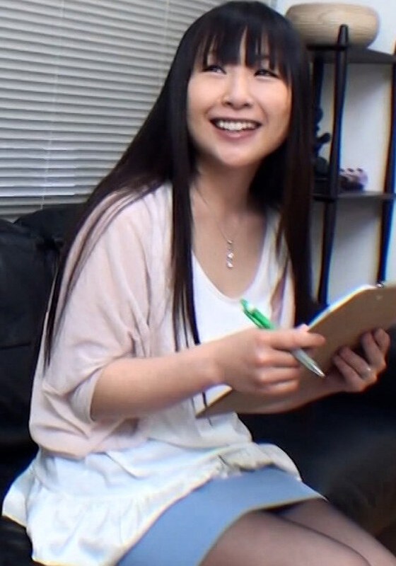 経験人数ひとりのうぶな若妻に人生2本目の肉棒を見せつけなし崩し的に嵌めまくりSEX！ - 即ヌキ - h_1724m772g00001 - 素人AV女優判定AI