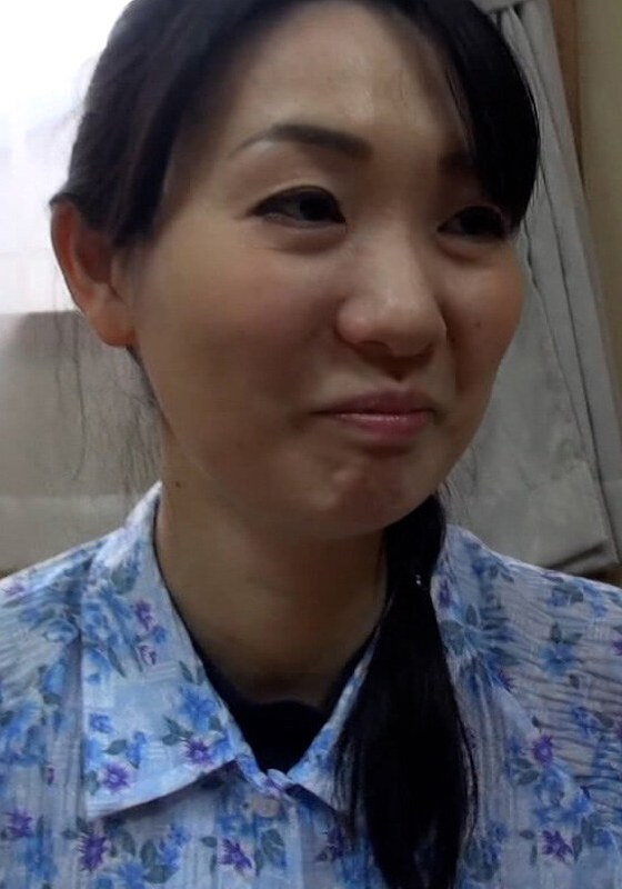諏訪の農家の奥さんからの応募に突撃撮影隊！農作業中の奥さんを優しく愛撫でねっとり濃厚SEX！ - 即ヌキ - h_1724m789g00003
