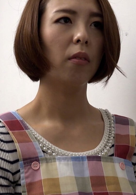 旦那の同僚と不倫体験、セックスレスな奥さんが同僚を誘惑 - 即ヌキ - h_1724p009g00001