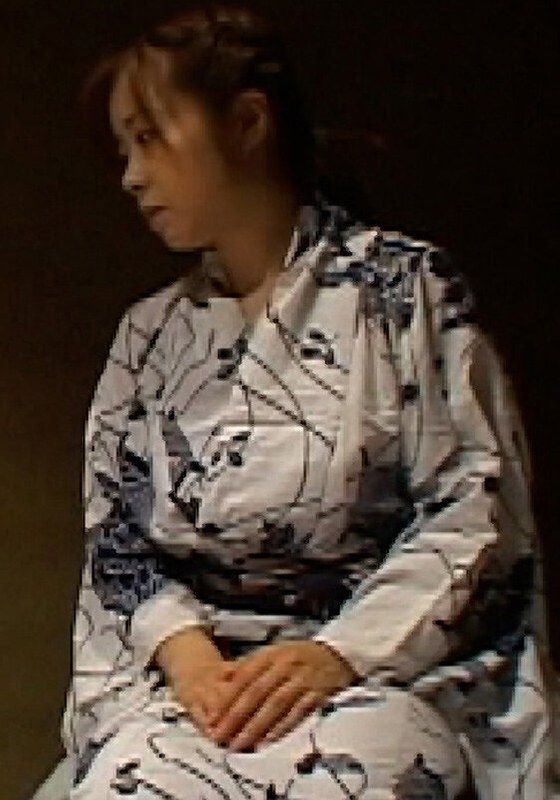 戦火の日本で散って行く男達を慰める巨乳女将の官能ドラマ！ - 即ヌキ - h_1724p023g00002