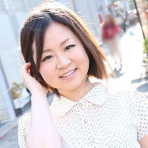 えみこ - 街中の素人さんをナンパして顔射しちゃいました - gansha042