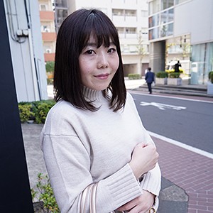 みなみ - 素人熟女図鑑 - gjkz302 - 素人AV女優判定AI