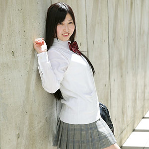 泉美 - HAPPY FISH - h478 - 素人AV女優判定AI