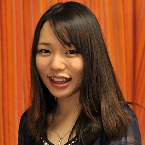 ひとみ - 素人熟女図鑑 - jzukan024 - 素人AV女優判定AI